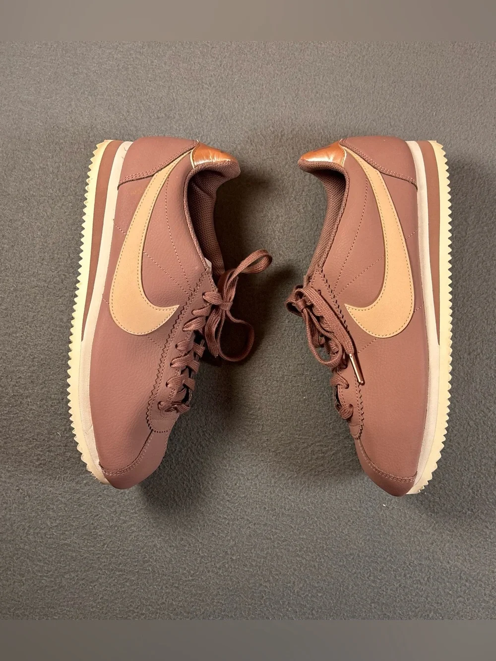 Nike Cortez 72 Classic Particle Beige Smokey Mauve Women’s Size 9.5